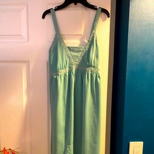 Dressy maternity dress